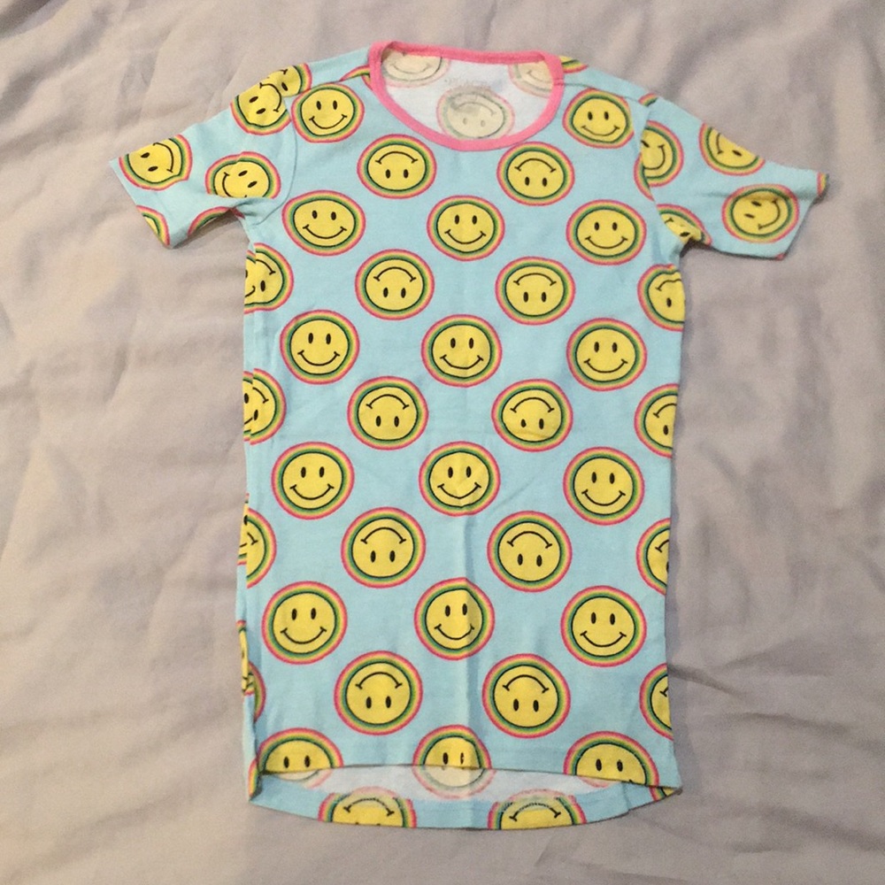 The Children’s Place Smiley Face Pajama Top